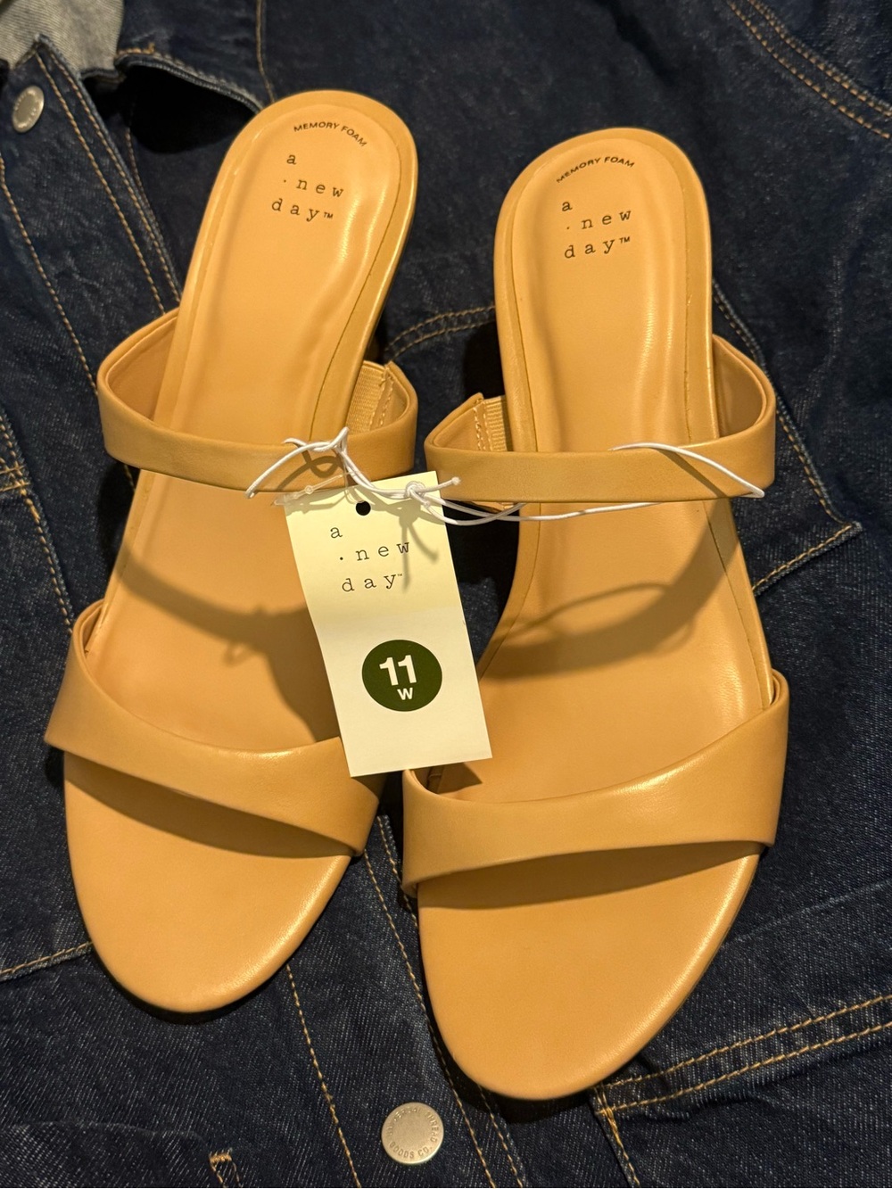 Size 11 Wide Paige a new day Heels Memory Foam Summer Edit